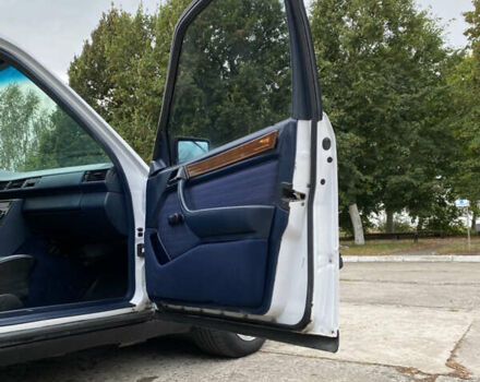 Белый Мерседес Е-Класс, объемом двигателя 2 л и пробегом 467 тыс. км за 3500 $, фото 15 на Automoto.ua