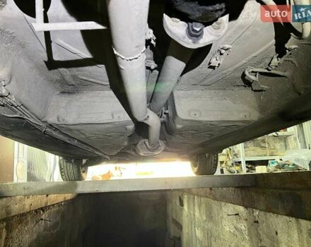 Белый Мерседес Е-Класс, объемом двигателя 2.3 л и пробегом 420 тыс. км за 1900 $, фото 101 на Automoto.ua
