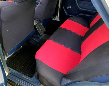 Белый Мерседес Е-Класс, объемом двигателя 2 л и пробегом 250 тыс. км за 1850 $, фото 2 на Automoto.ua