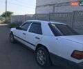 Білий Мерседес Е-Клас, об'ємом двигуна 2.3 л та пробігом 500 тис. км за 2200 $, фото 2 на Automoto.ua