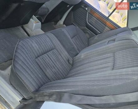 Білий Мерседес Е-Клас, об'ємом двигуна 2 л та пробігом 171 тис. км за 2500 $, фото 1 на Automoto.ua