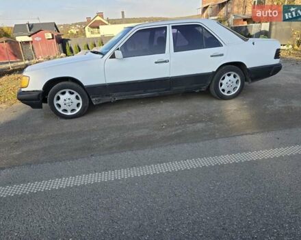 Білий Мерседес Е-Клас, об'ємом двигуна 2 л та пробігом 171 тис. км за 2500 $, фото 7 на Automoto.ua