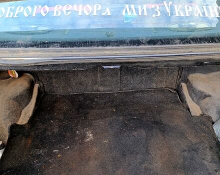 Белый Мерседес Е-Класс, объемом двигателя 2 л и пробегом 250 тыс. км за 1850 $, фото 8 на Automoto.ua