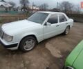 Белый Мерседес Е-Класс, объемом двигателя 2.3 л и пробегом 420 тыс. км за 1550 $, фото 1 на Automoto.ua