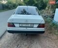 Білий Мерседес Е-Клас, об'ємом двигуна 3 л та пробігом 320 тис. км за 1600 $, фото 3 на Automoto.ua