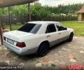 Білий Мерседес Е-Клас, об'ємом двигуна 2 л та пробігом 420 тис. км за 2100 $, фото 1 на Automoto.ua