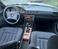 Білий Мерседес Е-Клас, об'ємом двигуна 2.5 л та пробігом 320 тис. км за 1597 $, фото 6 на Automoto.ua
