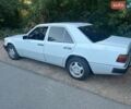 Білий Мерседес Е-Клас, об'ємом двигуна 3 л та пробігом 320 тис. км за 1600 $, фото 4 на Automoto.ua