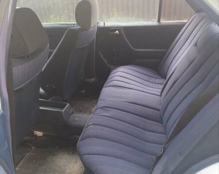 Білий Мерседес Е-Клас, об'ємом двигуна 2 л та пробігом 300 тис. км за 1000 $, фото 7 на Automoto.ua