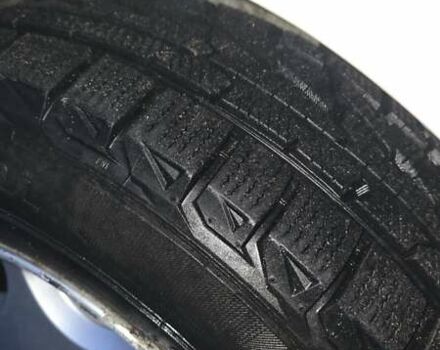 Белый Мерседес Е-Класс, объемом двигателя 2 л и пробегом 357 тыс. км за 1700 $, фото 13 на Automoto.ua