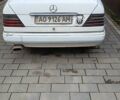 Белый Мерседес Е-Класс, объемом двигателя 2 л и пробегом 360 тыс. км за 1000 $, фото 2 на Automoto.ua