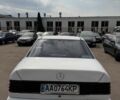 Белый Мерседес Е-Класс, объемом двигателя 0 л и пробегом 300 тыс. км за 1300 $, фото 4 на Automoto.ua