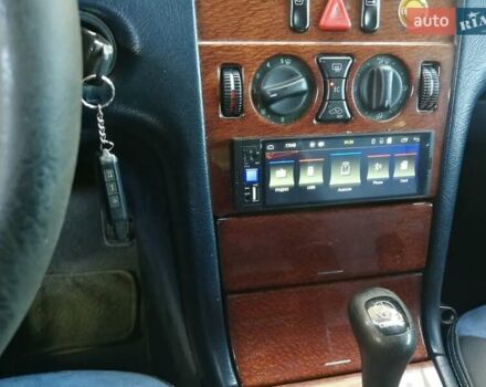 Білий Мерседес Е-Клас, об'ємом двигуна 2.3 л та пробігом 252 тис. км за 7500 $, фото 6 на Automoto.ua