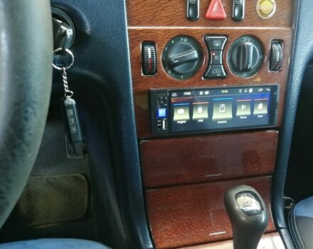 Білий Мерседес Е-Клас, об'ємом двигуна 2.3 л та пробігом 252 тис. км за 7500 $, фото 8 на Automoto.ua