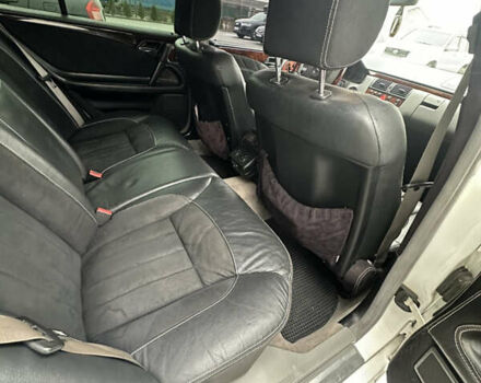 Білий Мерседес Е-Клас, об'ємом двигуна 2.8 л та пробігом 487 тис. км за 5900 $, фото 5 на Automoto.ua