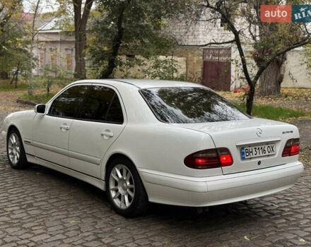 Белый Мерседес Е-Класс, объемом двигателя 3.22 л и пробегом 338 тыс. км за 4300 $, фото 33 на Automoto.ua