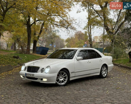 Белый Мерседес Е-Класс, объемом двигателя 3.22 л и пробегом 338 тыс. км за 4300 $, фото 25 на Automoto.ua