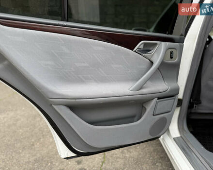 Белый Мерседес Е-Класс, объемом двигателя 3.22 л и пробегом 338 тыс. км за 4300 $, фото 19 на Automoto.ua