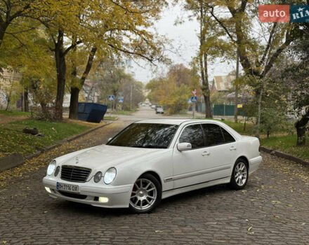 Белый Мерседес Е-Класс, объемом двигателя 3.22 л и пробегом 338 тыс. км за 4300 $, фото 24 на Automoto.ua