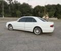 Белый Мерседес Е-Класс, объемом двигателя 3.2 л и пробегом 250 тыс. км за 4500 $, фото 8 на Automoto.ua