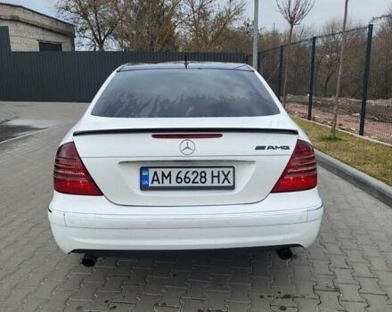 Белый Мерседес Е-Класс, объемом двигателя 2.15 л и пробегом 433 тыс. км за 6900 $, фото 8 на Automoto.ua
