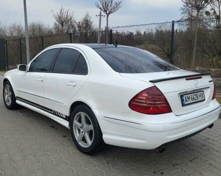 Белый Мерседес Е-Класс, объемом двигателя 2.15 л и пробегом 433 тыс. км за 6900 $, фото 10 на Automoto.ua