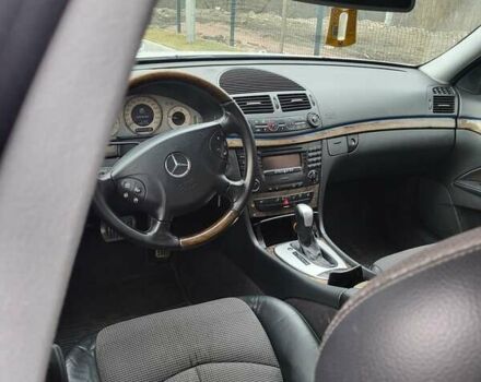 Белый Мерседес Е-Класс, объемом двигателя 2.15 л и пробегом 433 тыс. км за 6900 $, фото 13 на Automoto.ua