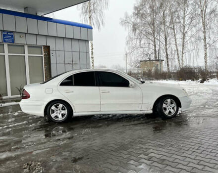 Белый Мерседес Е-Класс, объемом двигателя 2.15 л и пробегом 390 тыс. км за 4500 $, фото 7 на Automoto.ua