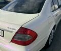 Білий Мерседес Е-Клас, об'ємом двигуна 5.5 л та пробігом 173 тис. км за 15000 $, фото 31 на Automoto.ua