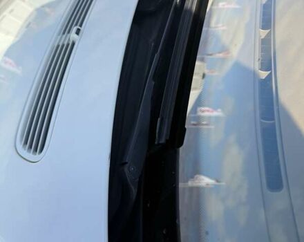 Білий Мерседес Е-Клас, об'ємом двигуна 5.5 л та пробігом 173 тис. км за 15000 $, фото 76 на Automoto.ua