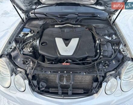 Білий Мерседес Е-Клас, об'ємом двигуна 2.99 л та пробігом 410 тис. км за 9500 $, фото 18 на Automoto.ua