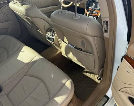 Білий Мерседес Е-Клас, об'ємом двигуна 5.5 л та пробігом 173 тис. км за 15000 $, фото 42 на Automoto.ua
