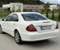 Белый Мерседес Е-Класс, объемом двигателя 2.1 л и пробегом 300 тыс. км за 6037 $, фото 8 на Automoto.ua