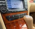 Білий Мерседес Е-Клас, об'ємом двигуна 5.5 л та пробігом 173 тис. км за 14000 $, фото 102 на Automoto.ua
