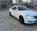 Білий Мерседес Е-Клас, об'ємом двигуна 2.15 л та пробігом 400 тис. км за 7450 $, фото 10 на Automoto.ua