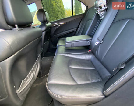 Белый Мерседес Е-Класс, объемом двигателя 2.2 л и пробегом 330 тыс. км за 8300 $, фото 20 на Automoto.ua