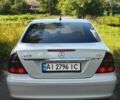 Білий Мерседес Е-Клас, об'ємом двигуна 2.1 л та пробігом 388 тис. км за 7500 $, фото 4 на Automoto.ua