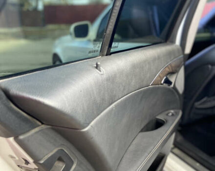 Белый Мерседес Е-Класс, объемом двигателя 2.2 л и пробегом 330 тыс. км за 8300 $, фото 19 на Automoto.ua