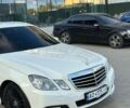 Белый Мерседес Е-Класс, объемом двигателя 3 л и пробегом 333 тыс. км за 11000 $, фото 7 на Automoto.ua