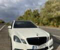 Білий Мерседес Е-Клас, об'ємом двигуна 2.1 л та пробігом 370 тис. км за 9800 $, фото 1 на Automoto.ua
