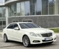 Белый Мерседес Е-Класс, объемом двигателя 3.5 л и пробегом 255 тыс. км за 13000 $, фото 6 на Automoto.ua