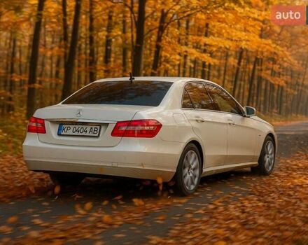Мерседес Е-Клас 2010 у Запоріжжя на Automoto.ua Білий Мерседес Е-Клас, об'ємом двигуна 2.2 л та пробігом 254 тис. км за 13200 $, фото 17 на Automoto.ua