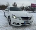 Білий Мерседес Е-Клас, об'ємом двигуна 2.1 л та пробігом 247 тис. км за 14000 $, фото 20 на Automoto.ua