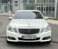 Белый Мерседес Е-Класс, объемом двигателя 3.5 л и пробегом 255 тыс. км за 13000 $, фото 7 на Automoto.ua