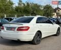 Белый Мерседес Е-Класс, объемом двигателя 3 л и пробегом 276 тыс. км за 14890 $, фото 6 на Automoto.ua