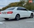 Белый Мерседес Е-Класс, объемом двигателя 2.1 л и пробегом 225 тыс. км за 13700 $, фото 11 на Automoto.ua