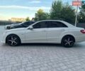 Белый Мерседес Е-Класс, объемом двигателя 2.99 л и пробегом 343 тыс. км за 14000 $, фото 112 на Automoto.ua