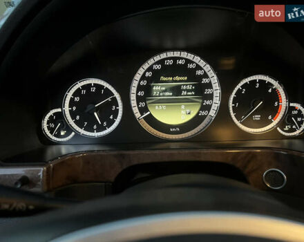 Белый Мерседес Е-Класс, объемом двигателя 2.14 л и пробегом 283 тыс. км за 13900 $, фото 52 на Automoto.ua