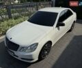 Белый Мерседес Е-Класс, объемом двигателя 2.2 л и пробегом 150 тыс. км за 14999 $, фото 6 на Automoto.ua