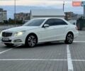 Белый Мерседес Е-Класс, объемом двигателя 2.1 л и пробегом 225 тыс. км за 13700 $, фото 17 на Automoto.ua